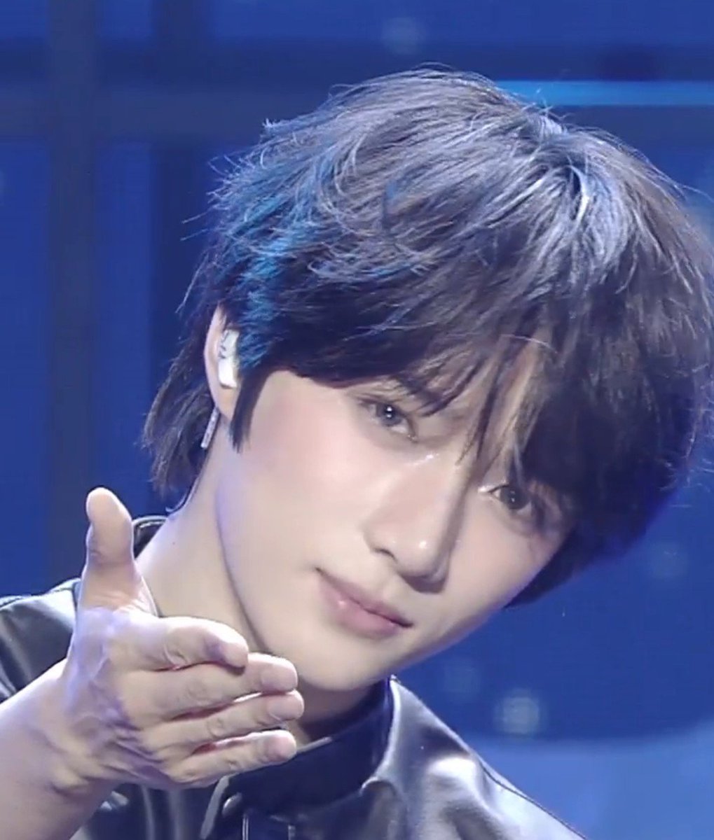 gyugyutXt's tweet photo. RP＝1票　 
投票🗳️した事ないMOAちゃんも是非✨️☺️🫶
MOAちゃん一丸となってファイティン❤️‍🔥

#2026MAMAVOTE 
#tomorrowxtogether
#MOAisONE https://t.co/sYfx1EJ4sT