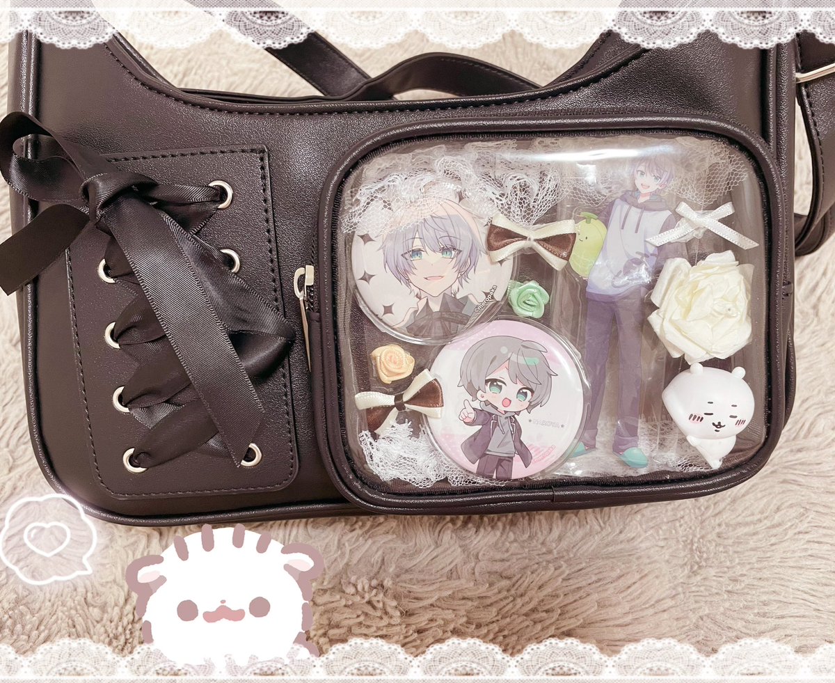 ro___na__6767's tweet photo. ꒦꒷❤︎念願の中国痛バ❕🌟⋆꙳

❥ #なろぐっず https://t.co/vY2MxCd4Ny