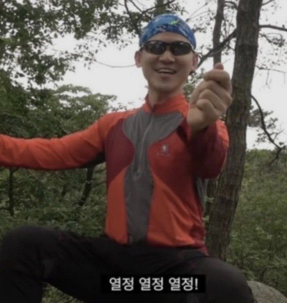 qrpmfn's tweet photo. 하  개그재능충여자아이 때문에 웃음나옴제발 https://t.co/n5y33NegNg