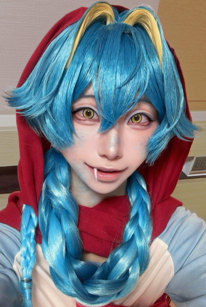 cyoo_7's tweet photo. 蛇のゲイリ〜💙🧣🐍
ほんとに自信なくって載せてなかったけど、頑張ったからね…(^т  ̫ т^)ゲイリーだってわかる…？
  #Dハロ仮装2026 #Dハロ仮装 https://t.co/EUiRD9Qo8h