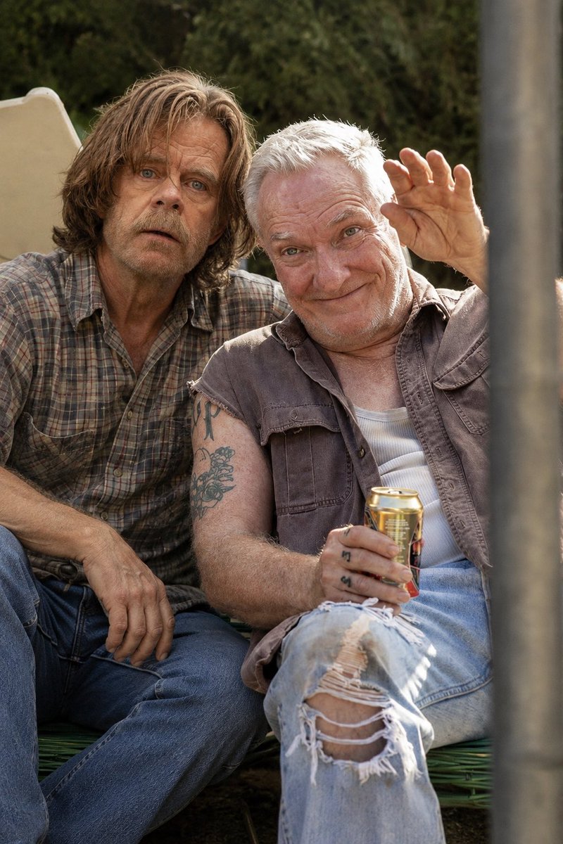 diaa5682's tweet photo. Who was the better dad in famous show shameless USA. https://t.co/U9nmOwG2nn