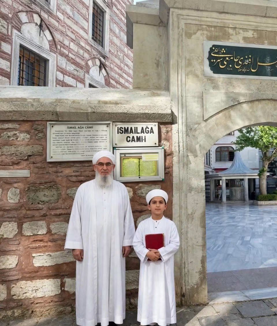 Black_Mamba1730's tweet photo. Rabbim Anacığına sabır versin Mahmud’um..
Hüzünlüyüm lakin Cennete gittiğin için öyle mutluyum ki..
Böyle bir evlat yetiştiren Babacığına da rahmet olsun🥺🤲🏻 https://t.co/wShJmLHWJ0