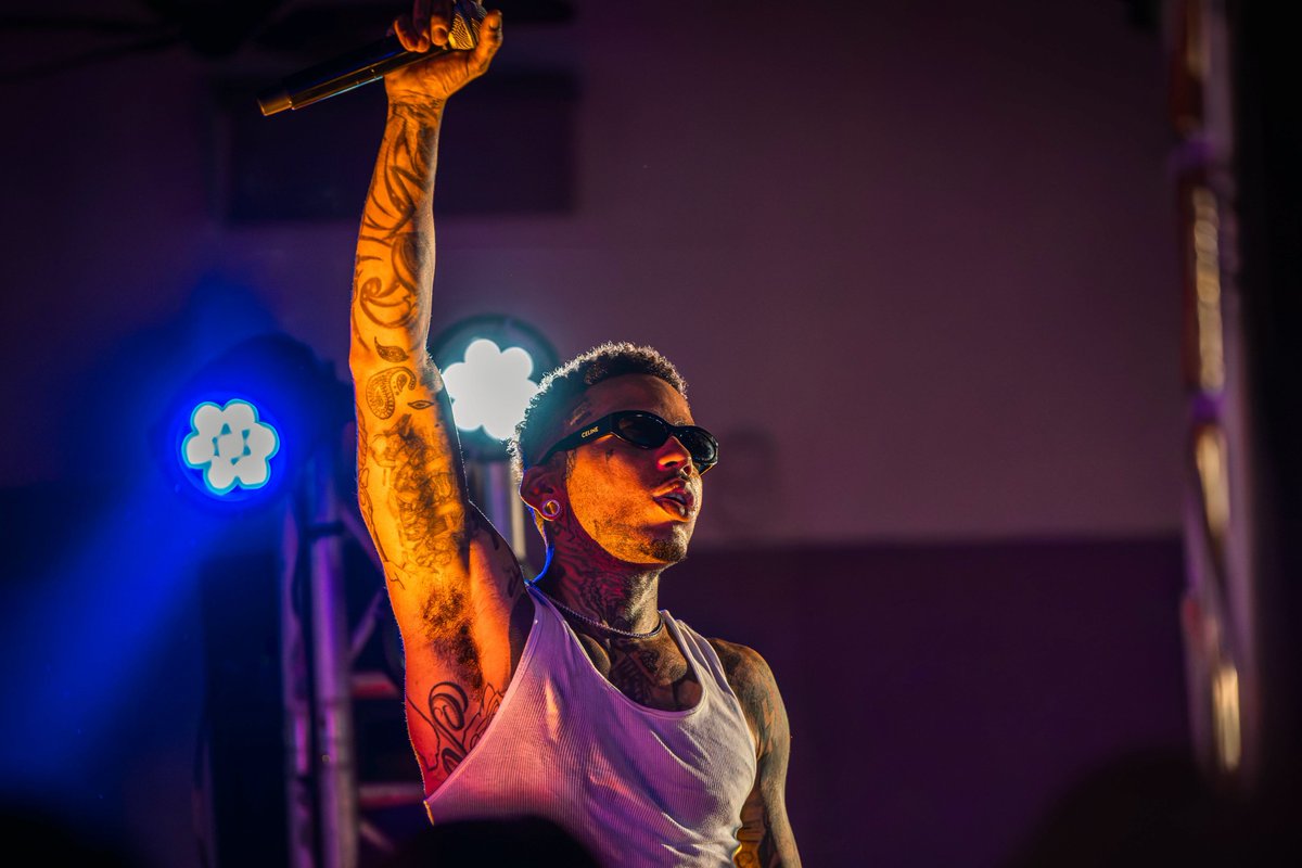 Kid_Ink's tweet photo. WEST Sydney ❤️🇦🇺 https://t.co/LLvSk6LLq5
