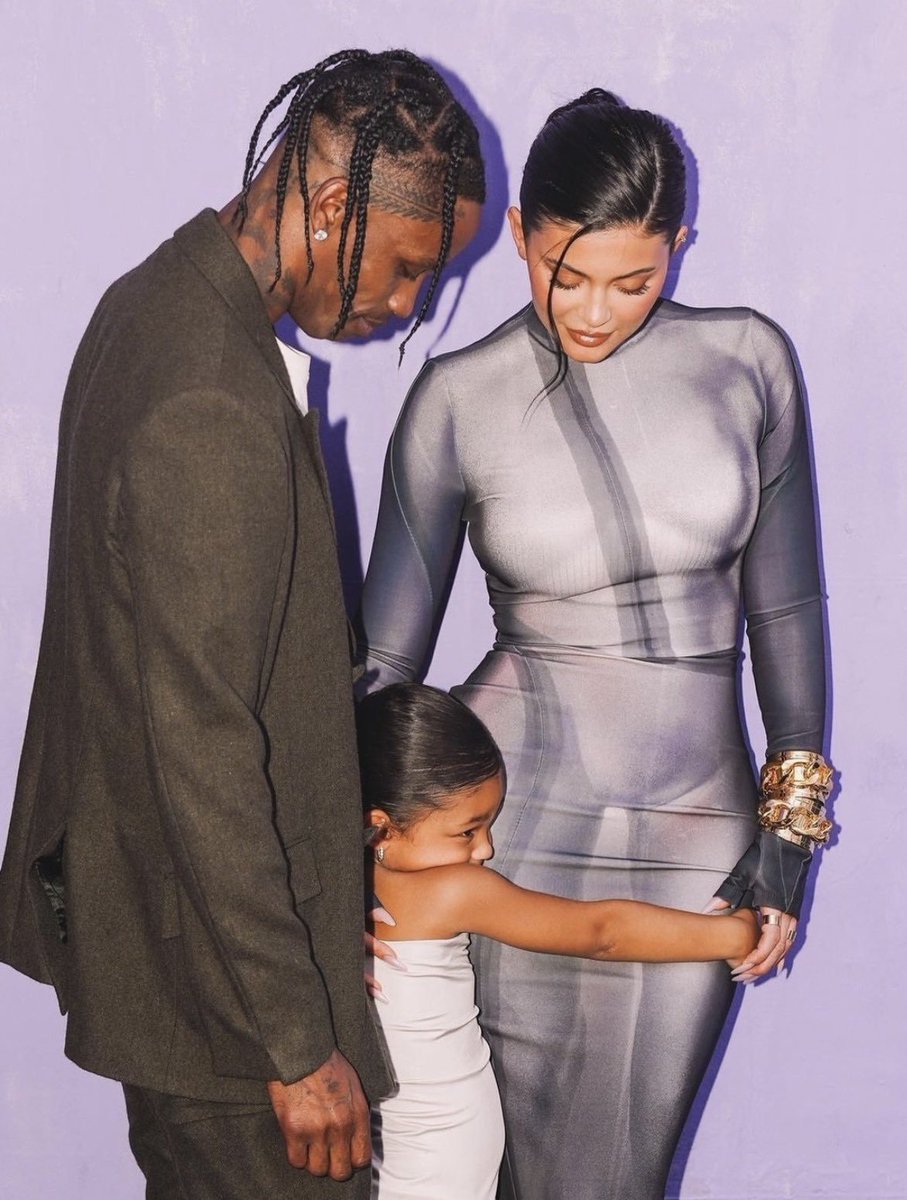 tee_hiii's tweet photo. Kylie Jenner reportedly revealed that she wants more kids, but only with Travis Scott, despite being in love with Timothée Chalamet.

She admitted she hopes to build a future with Timothée but can't imagine having children with anyone other than Travis. In her words:

“Travis gets me. We already have two beautiful children together, and they're the best thing that's ever happened to us. He's got good genes, and I've always promised myself that all my kids would have the same father. I honestly hope Timothée understands. He's the man I love, but when it comes to making more babies, I still want Travis.”