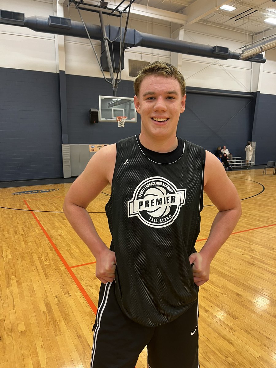FallPremier's tweet photo. 🚨Final🚨

Iowa - 75
Minnesota - 67

Iowa Scorers:
Tyrell Louis - 19pts
Lavonte Johnson - 18pts

Minnesota Scorers:
@vinny_cbs2 - 19pts
@maxmcelgunn2028 - 15pts

#BePremier https://t.co/LkjcKBV3ij