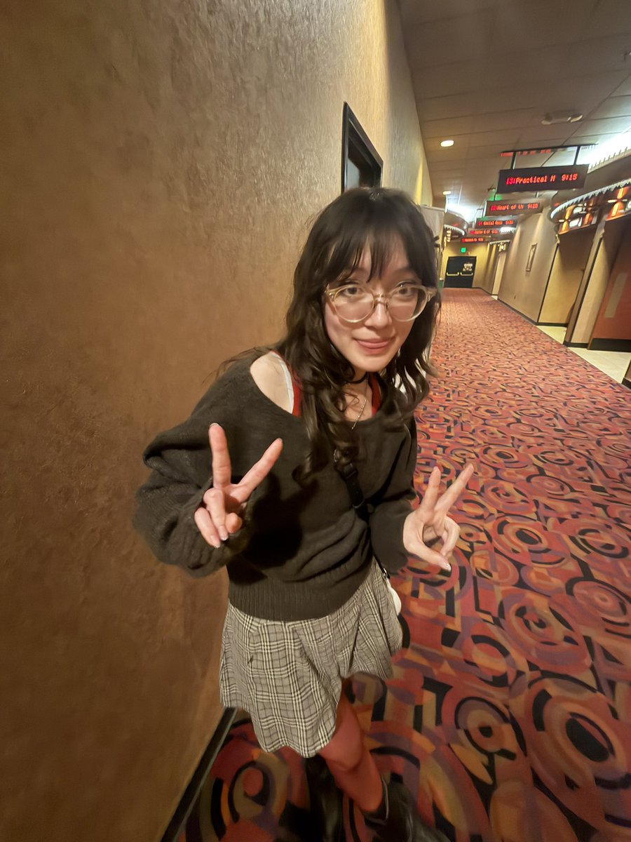 zeruhhhh's tweet photo. my beautiful pretty gf and i went to austin tx to WATCH A MOVIE THAT SHE WAS IN!!!!! https://t.co/gkV0YbL1v2