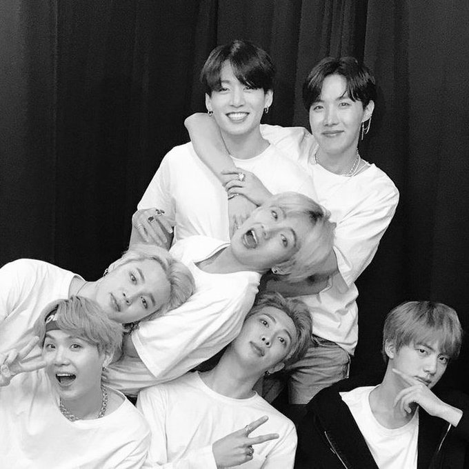 alwaysborahae's tweet photo. I vote for #ARIASBTS at the 2026 ARIA Music Awards. https://t.co/0Fqi0G4e8Q