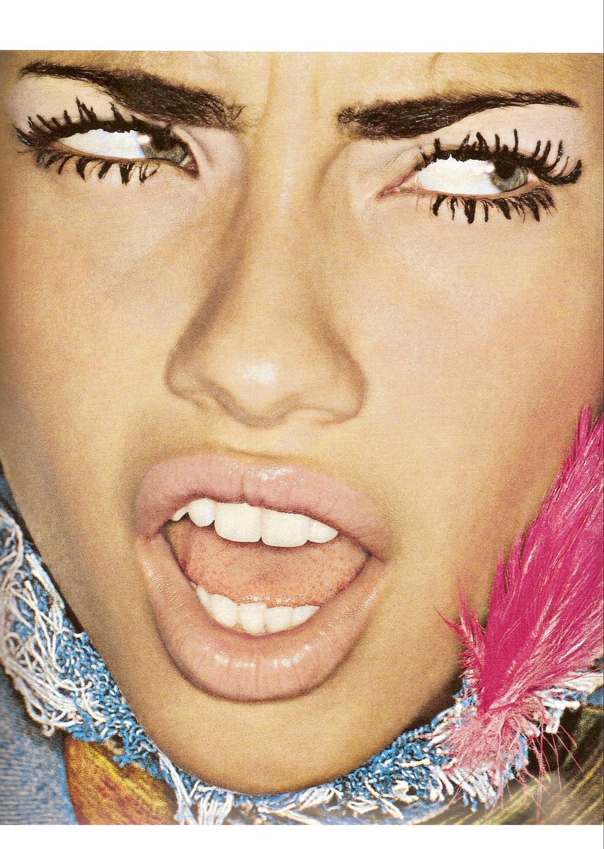offdutyrunway's tweet photo. adriana lima for trace magazine photographed by patrick ibanez (2000) https://t.co/b7sICuVbB1