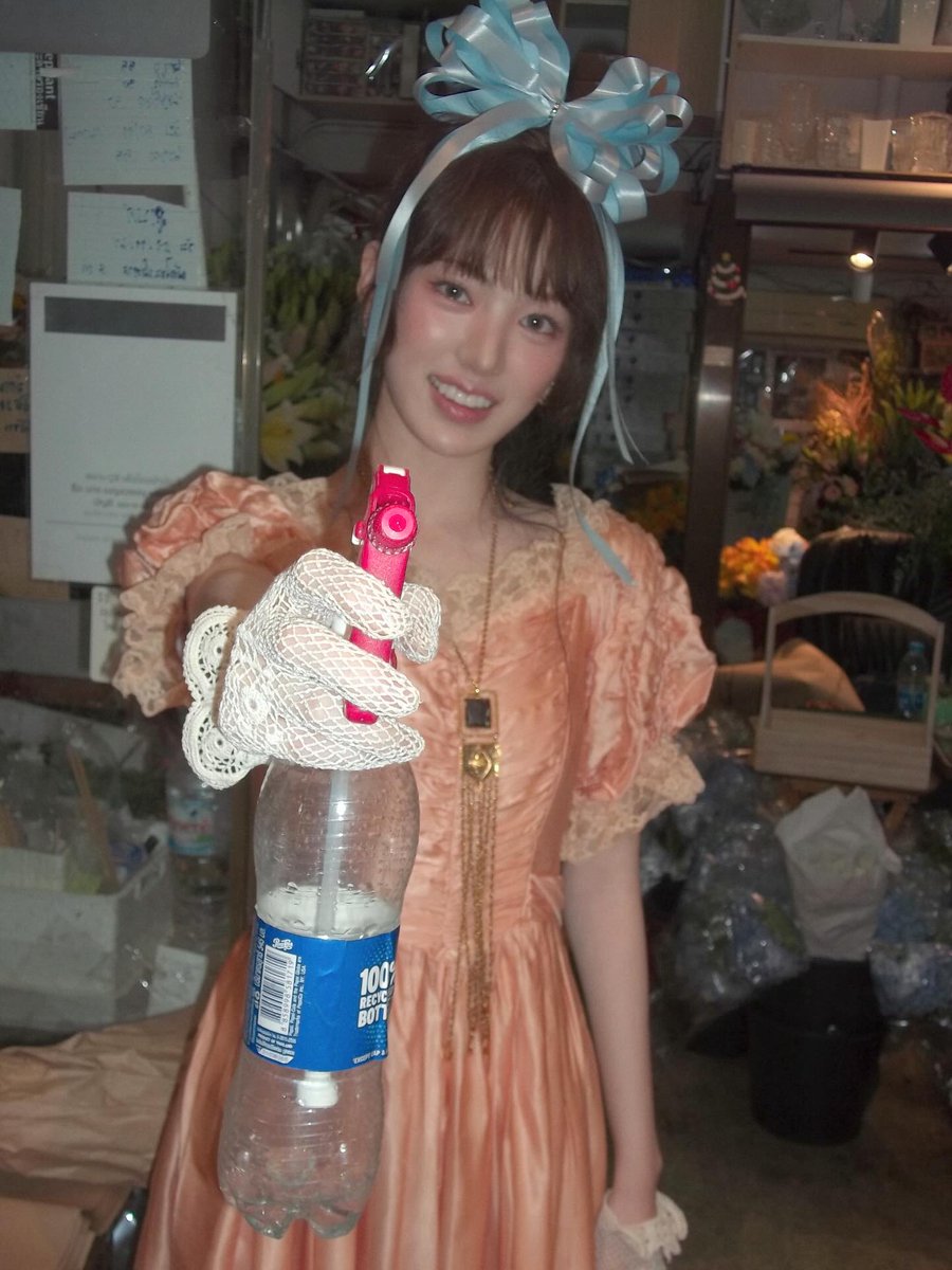 howkiiikiii's tweet photo. lah iya kok mirip ini, untungnya KiiiKiii duluan yg rilis konsep kek gini (ytta) 😭 https://t.co/rOH1xck1Zj