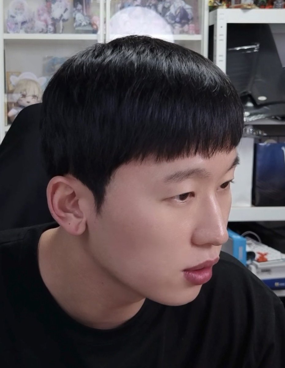 ku22chan's tweet photo. 버그아님??? https://t.co/gwRzrtLytZ