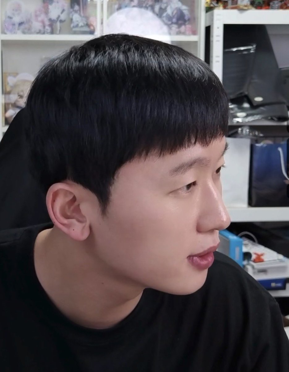 ku22chan's tweet photo. 버그아님??? https://t.co/gwRzrtLytZ