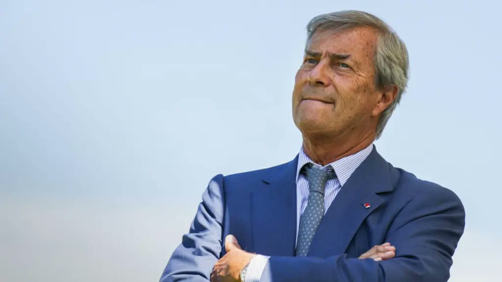 ojim_france's tweet photo. 🔴Après avoir signé une tribune CONTRE Vincent Bolloré, le monde du cinéma prend désormais la défense... de Canal+.

Dans une nouvelle tribune, plus de 170 cinéastes défendent la TVA réduite de Canal+ pour éviter "l’effacement du cinéma français". https://t.co/BqyZTAeqWn