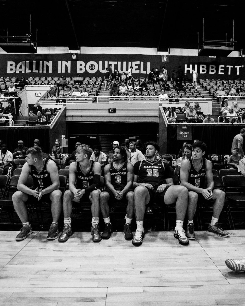 SamfordMBB's tweet photo. Scenes from Boutwell 📸

#AllForSAMford https://t.co/Nyj908YQVW