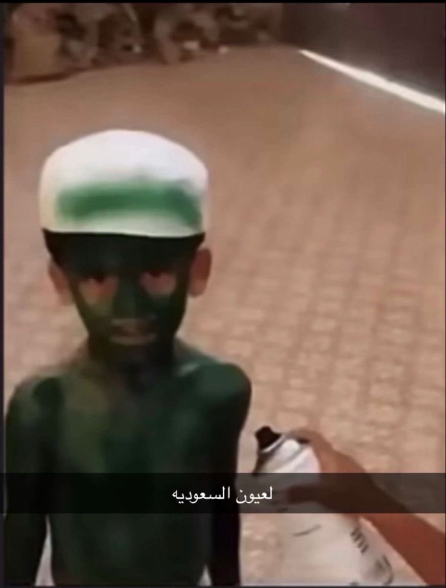 io_5we's tweet photo. بسم الله نبداء الدفاع التويتري 💚💚💪🏻💪🏻
بس من وين ابدا https://t.co/YzR9zNjs77