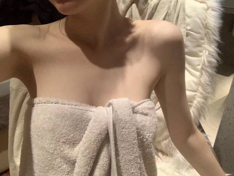 1PatrykCzapski's tweet photo. 老娘在逼最嫩的年纪居然没有一个人舔，那有没有人看！！？ https://t.co/P5sTUBA6gA