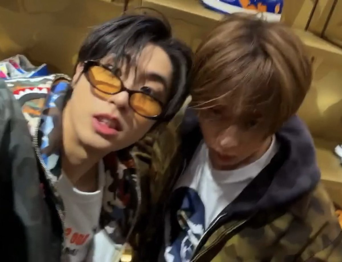 nerdminho's tweet photo. boyfriends https://t.co/6FyBTCKHv5