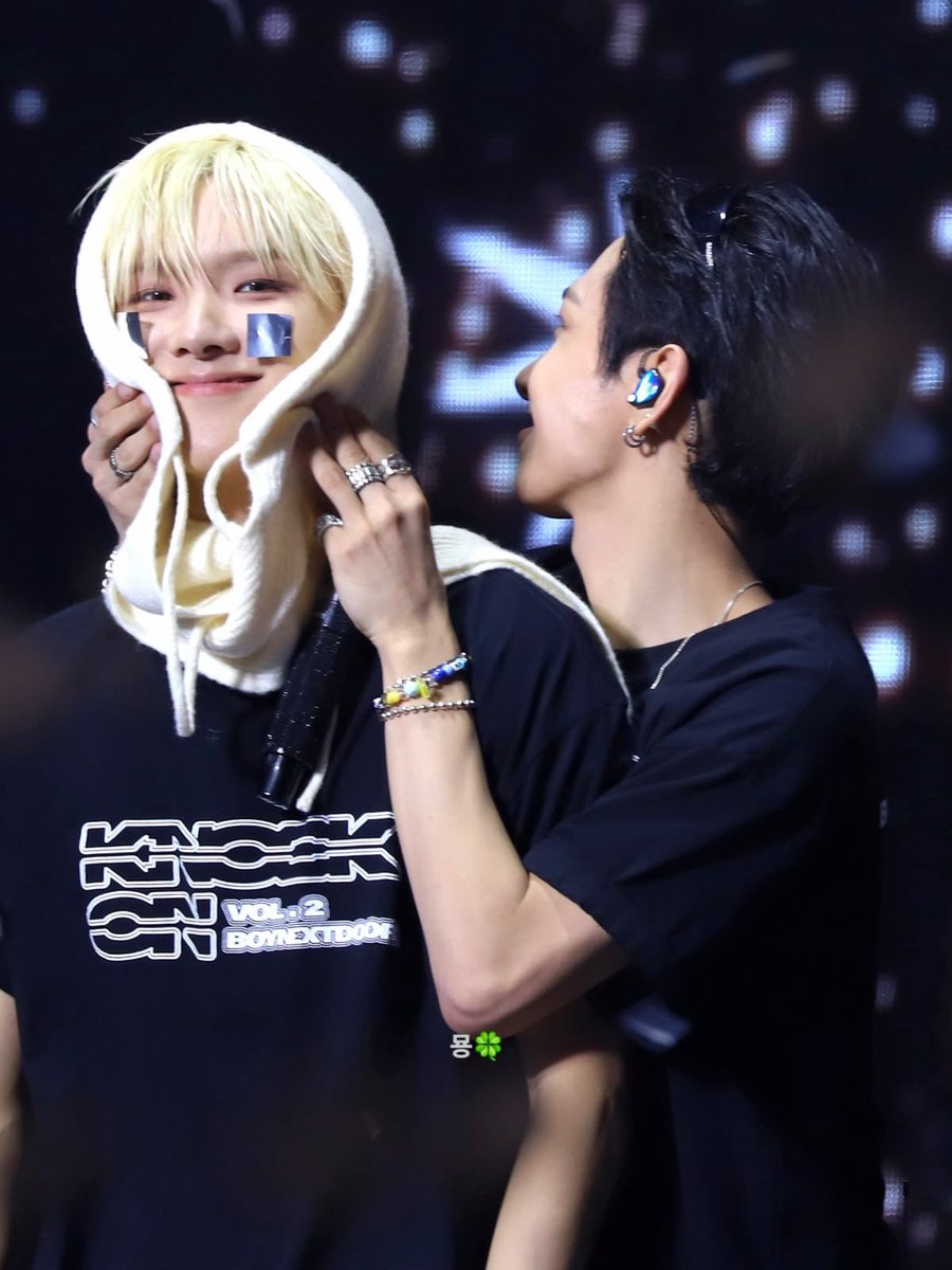 xml_woon's tweet photo. 우리 막내가 제일 귀엽다 https://t.co/e2IB8MFuiJ
