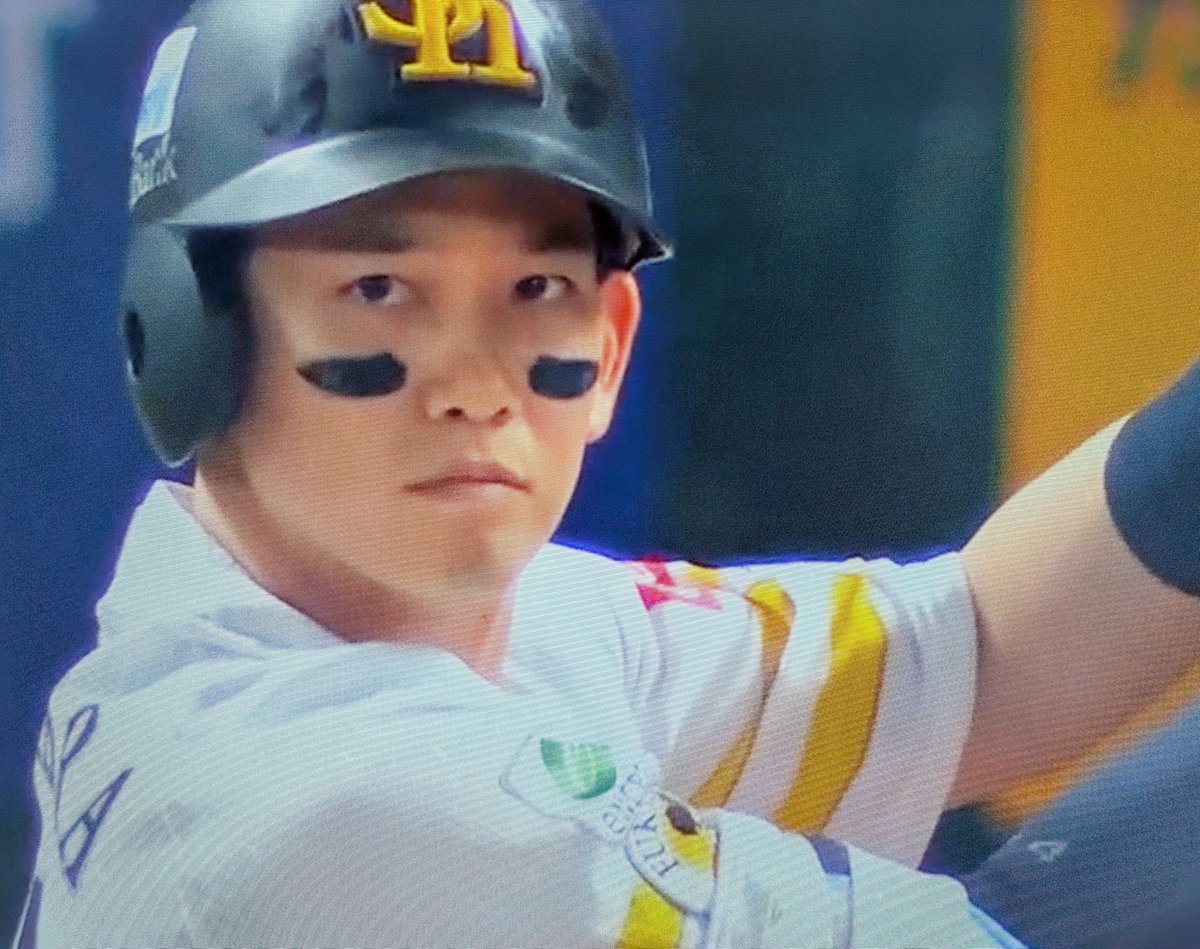 sirokuro0607's tweet photo. たかほー！今年イチ、ドパりました。#栗原陵矢 #sbhawks https://t.co/w8760dKxDJ