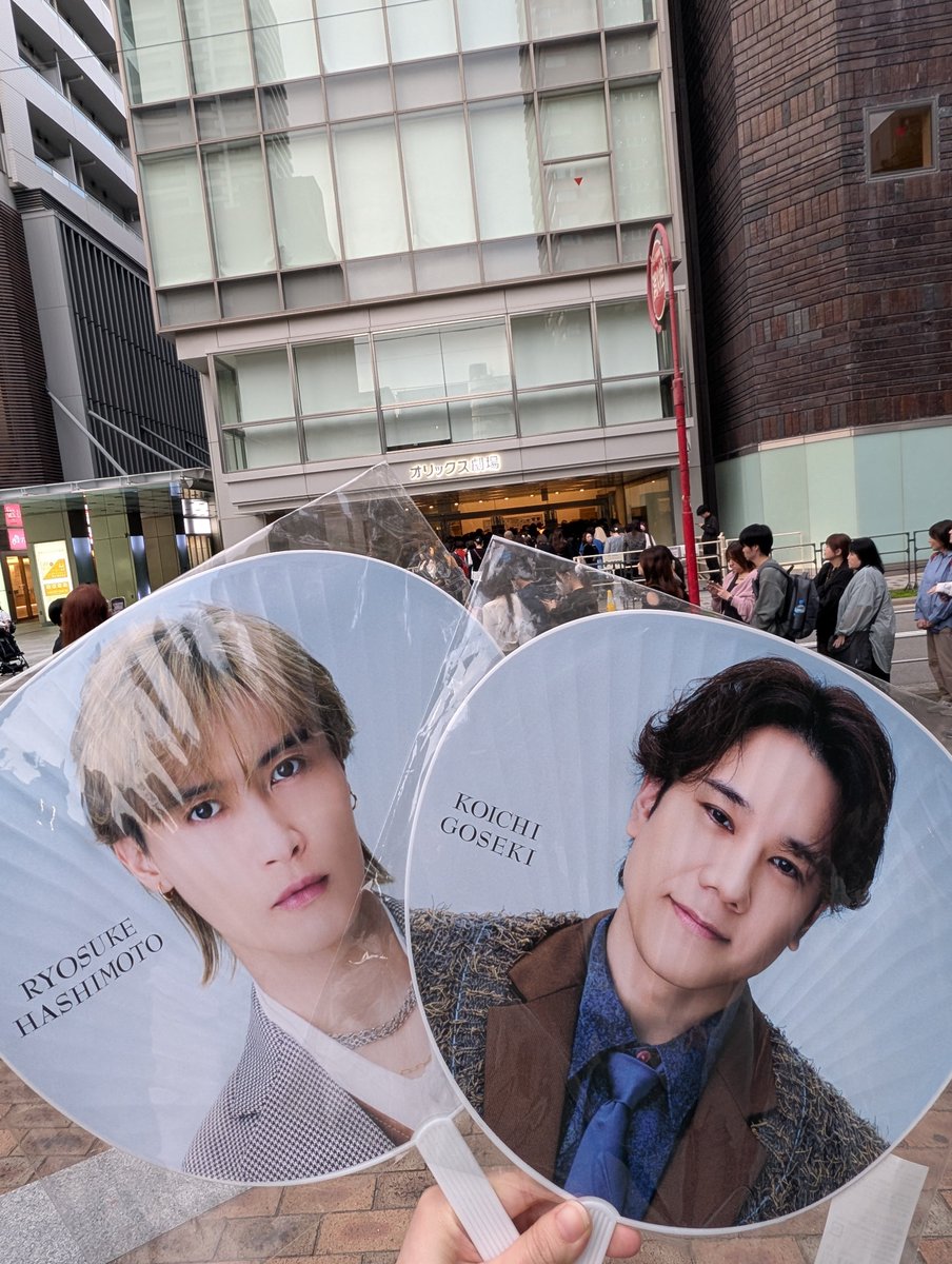 mio_mio_dak's tweet photo. 夜公演から仕事終わりの母と合流！ https://t.co/xUHGKjOwWF