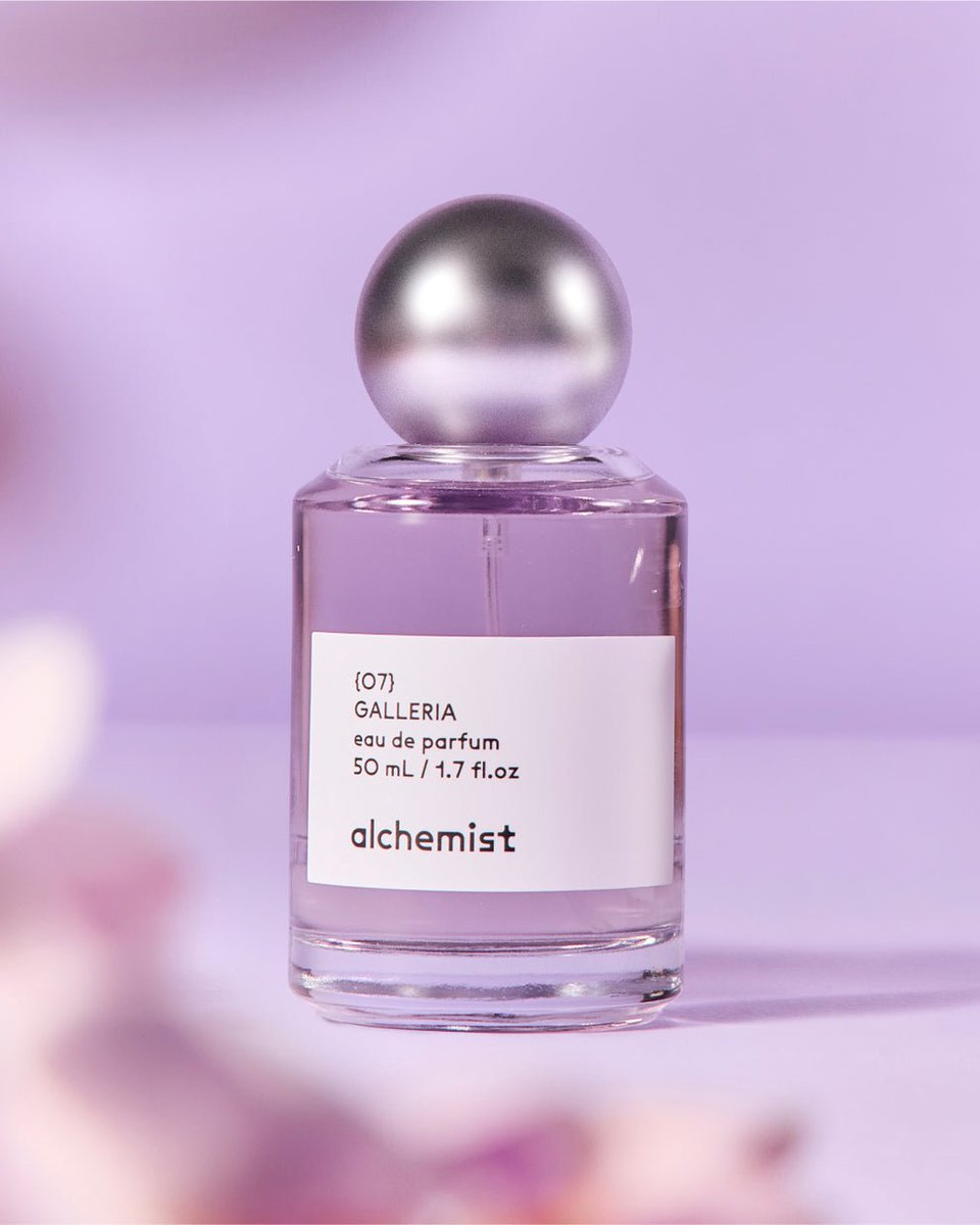 __summerbreak's tweet photo. what admin __summerbreak smells like ... 🍯🍇🍐🌹🪾🍏 https://t.co/5rqbEok7fZ