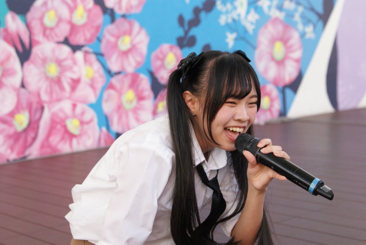 yanaran tweet picture
