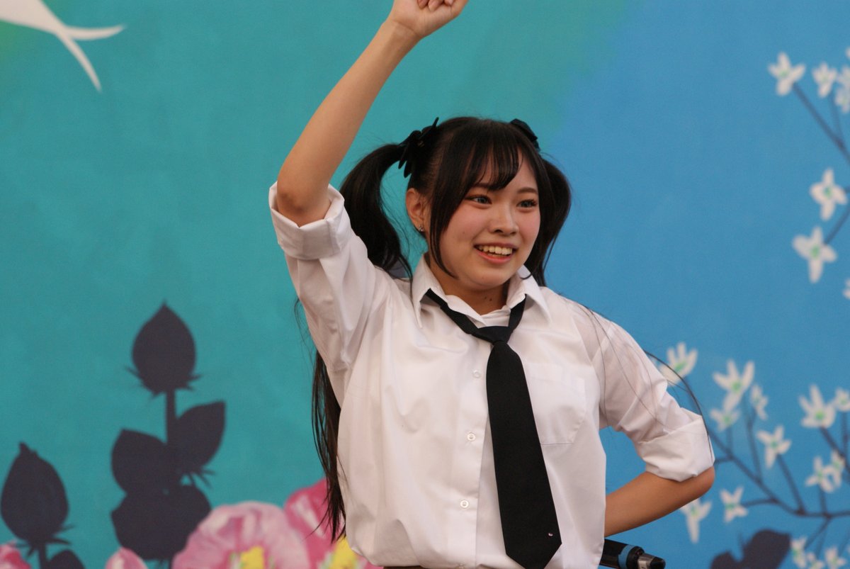 yanaran tweet picture