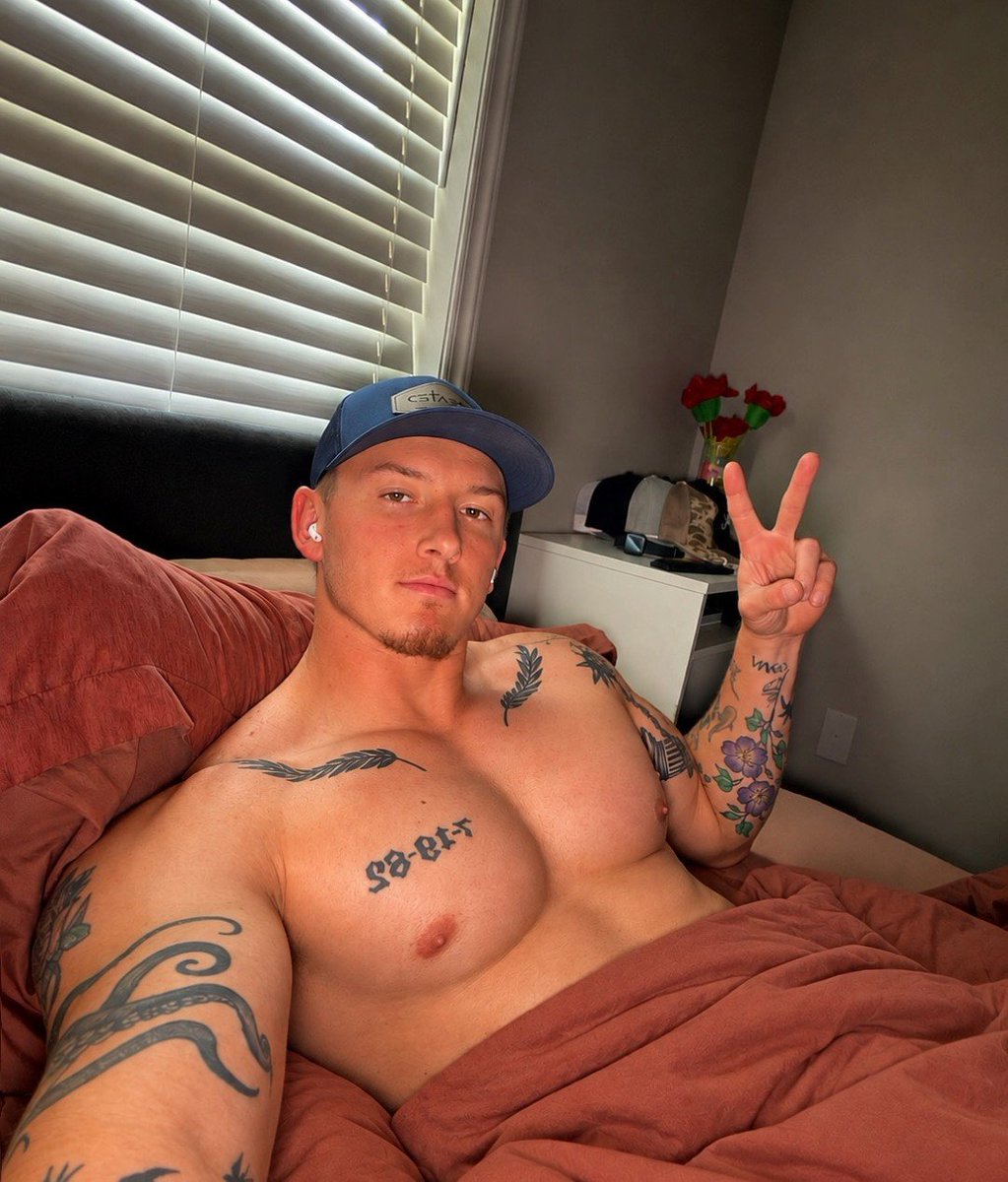 sunshinemikey35's tweet photo. ❤️ https://t.co/dTgVlbd90q