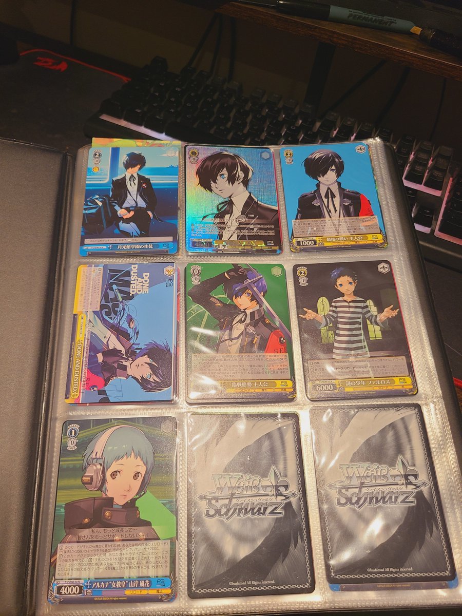 cmdesm's tweet photo. Persona 3 Reload 💜💜, todavía falta otro por abrir https://t.co/UqP2LMGUlr