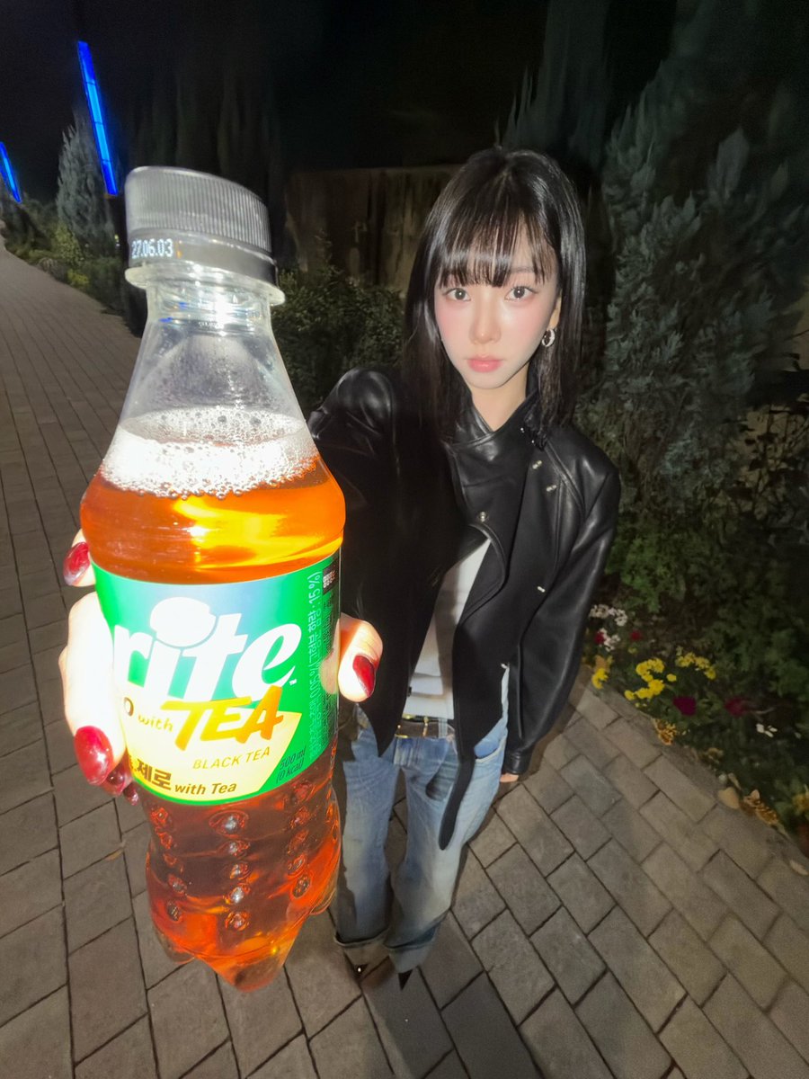 mydeepbluu's tweet photo. https://t.co/OJE9xAnI3J