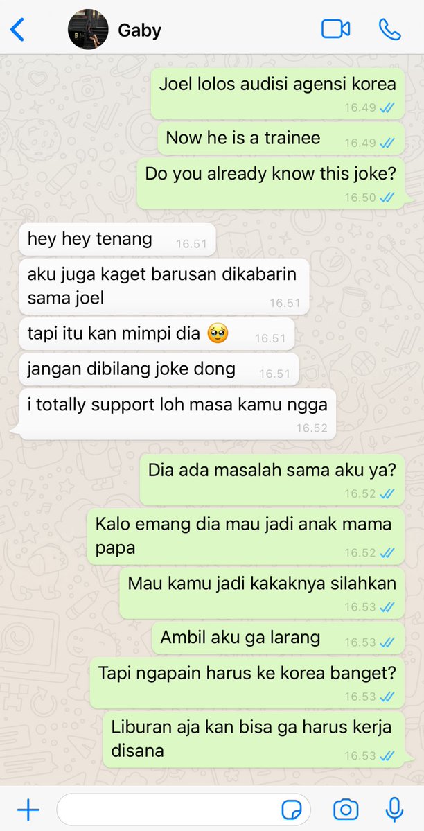 jjuchewy's tweet photo. #keonhoon few tweets au,
kok bisa penyanyi terkenal pacaran sama pacarnya yang sembunyi sembunyi itu. https://t.co/F2weuE18b6