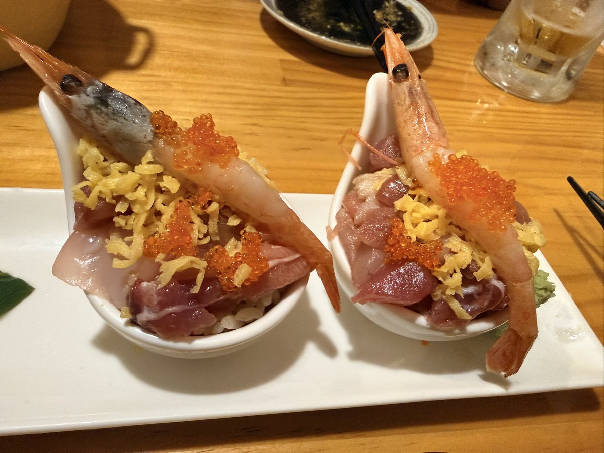 NANALADYvy's tweet photo. 今日は美味しいものをいっぱい食べて幸せ〜🥰💕
お刺身もお肉も最高でした😋✨

みんなはお刺身とお肉、どっちが好き？❤️

#グルメ #美味しいもの好き #幸せな時間 https://t.co/09SXbSl0CK