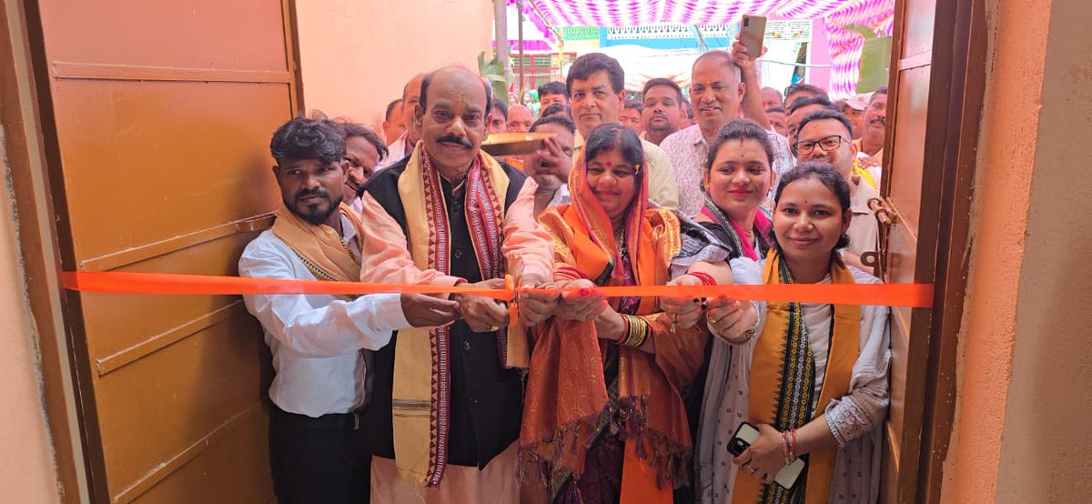 BdoBhanjanagar's tweet photo. Honorable MLA bhanjanagar innagurated 11  completed projects like 
1. Community centre , village-Betara 
2. VSS building at sahanapalli
3. AWC bhereda
4. AWC sanatulasipalli
5. Classroom at dihapadhal up school
6. ACR in UP school , dihapadhal 
7. GP sadhana kendra
8. Rural market complex,dihapadhal
9. Open gym ,dihapadhal
10. VSS, benakunda
11. Bhoga mandap, thakurani temple ,tulasipalli,under dihapadhal GP . BDO bhanjanagar , chairperson and all PRIs were present at the time of innaguration.
