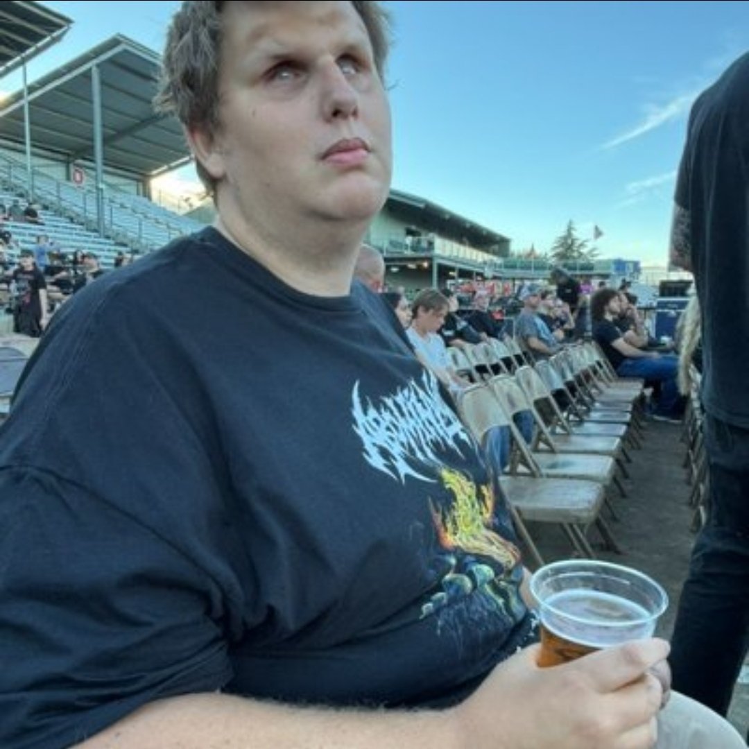 K_DoubleU13's tweet photo. @helliott94 Commie NPC with man tits thinks it knows what masculinity is...

Lmfao https://t.co/piqq6Ir54n
