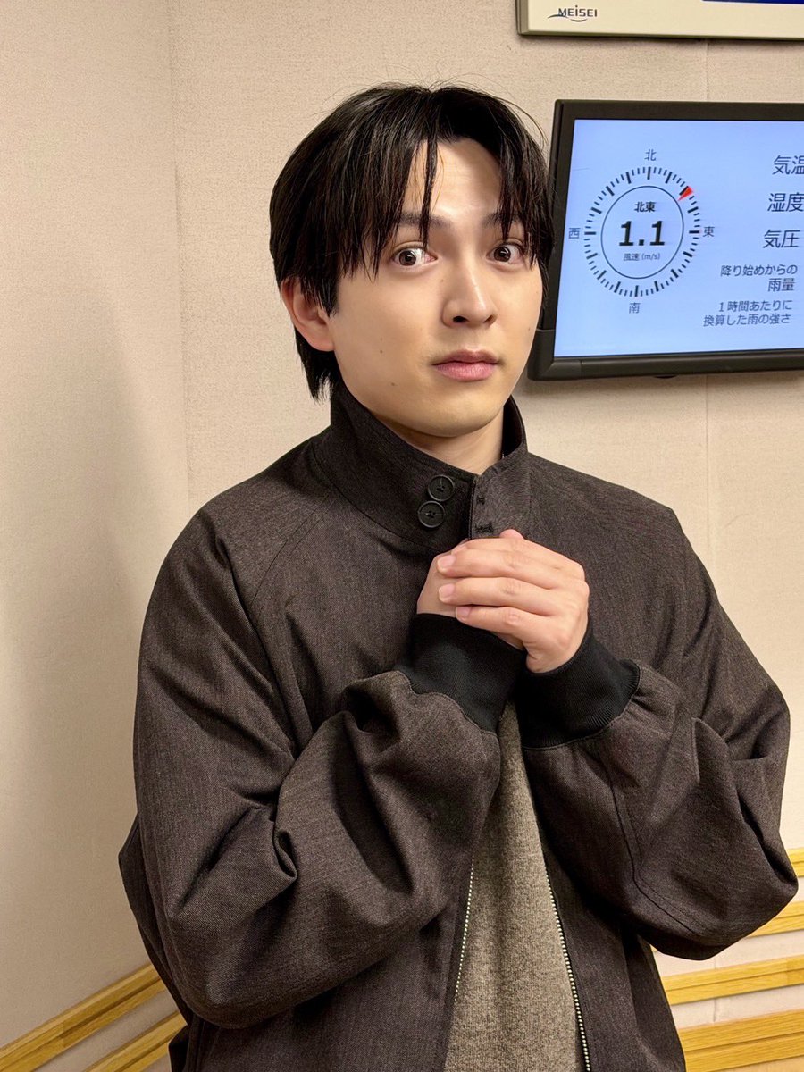reco_thursday's tweet photo. ／
このあと22:00から
#吉田仁人 の #レコメン！
＼

今日のメールテーマは…
『恋バナ2026秋！』👀💓🍂
https://t.co/VshYT5rmwy 

📩 reco@joqr.net https://t.co/UG63z1gal6