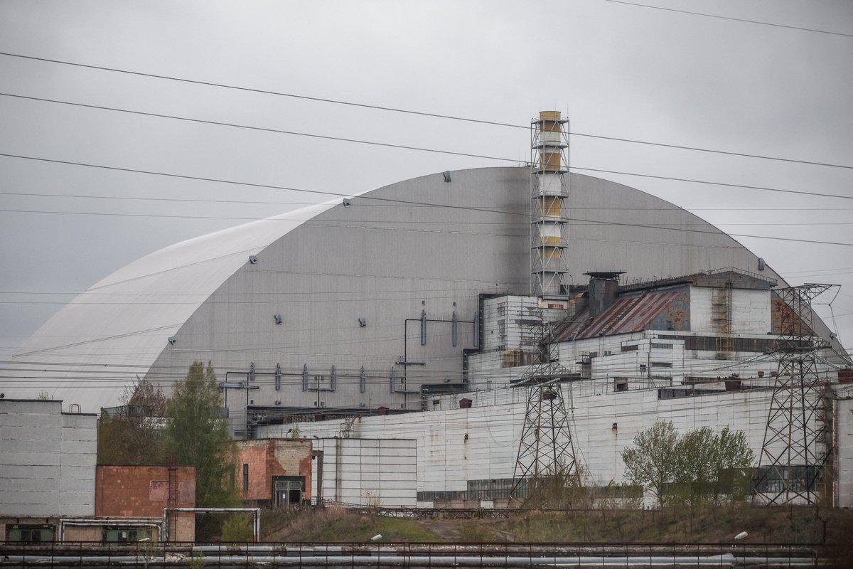 ThirdColumn's tweet photo. The United Kingdom has announced £17 million ($22.45 million) in funding to repair Ukraine’s Chornobyl nuclear power plant, which was damaged by a Russian drone strike last year. 

The funding will support repairs to the facility’s protective structure, restoring its confinement and ventilation functions.