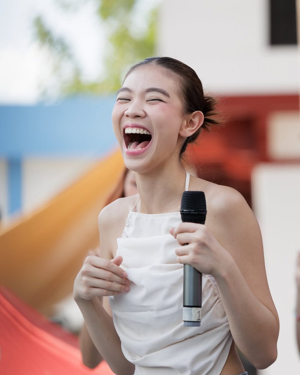 starsbaks's tweet photo. Happy Stacey, happy stars. Mahal na mahal!!! https://t.co/SxsQn38TNF