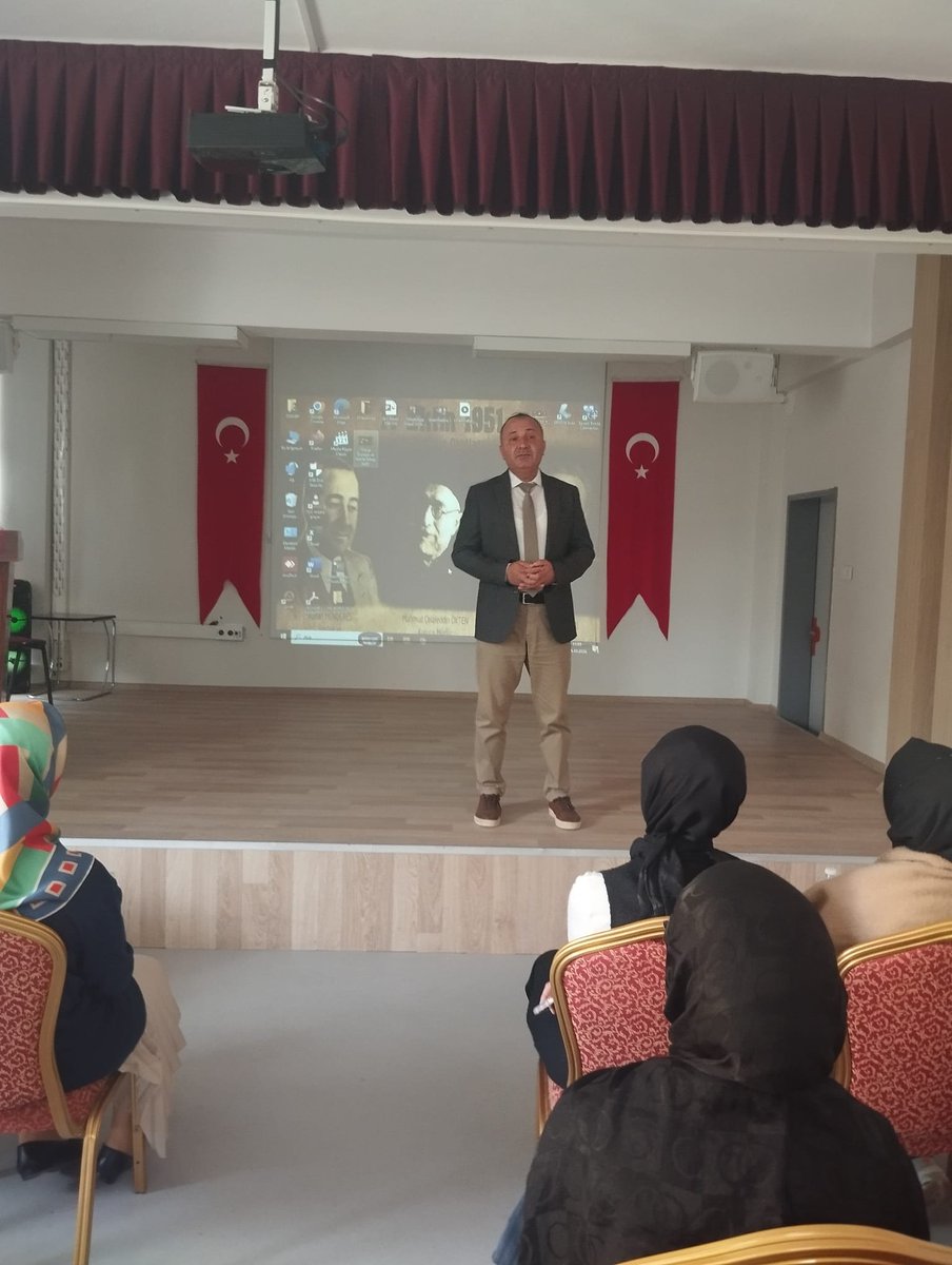 polatlimem06's tweet photo. İmam Hatip Okullarının kuruluş yıl dönümü programı Şehit Seher Yaşar Kız Anadolu İmam Hatip Lisesinde İlçe Millî Eğitim Müdürümüz Sayın Serdar EROĞLU katılımlarıyla düzenlendi.
#İmamHatipOkulları
#Erdem #Değer #Eylem
@tcmeb @MemAnkara @Murat4Kucukali @erogluserdar06 https://t.co/Dfj0MUPyPl