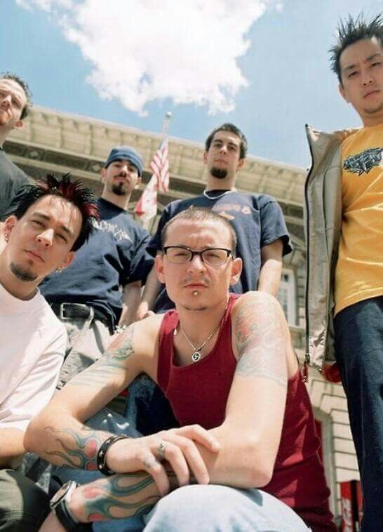 themessengerarc's tweet photo. Early Linkin Park. https://t.co/t2SIv8sZAy