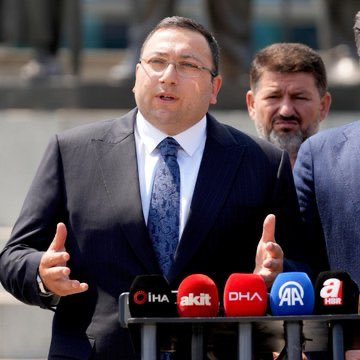 doganburak29's tweet photo. SON DAKİKA!
Üsküdar Belediye Başkan Vekili Dündar Ziya Gültekin geçirdiği trafik kazası sonucu hayatını kaybetti. https://t.co/Zpkn5MCXWz