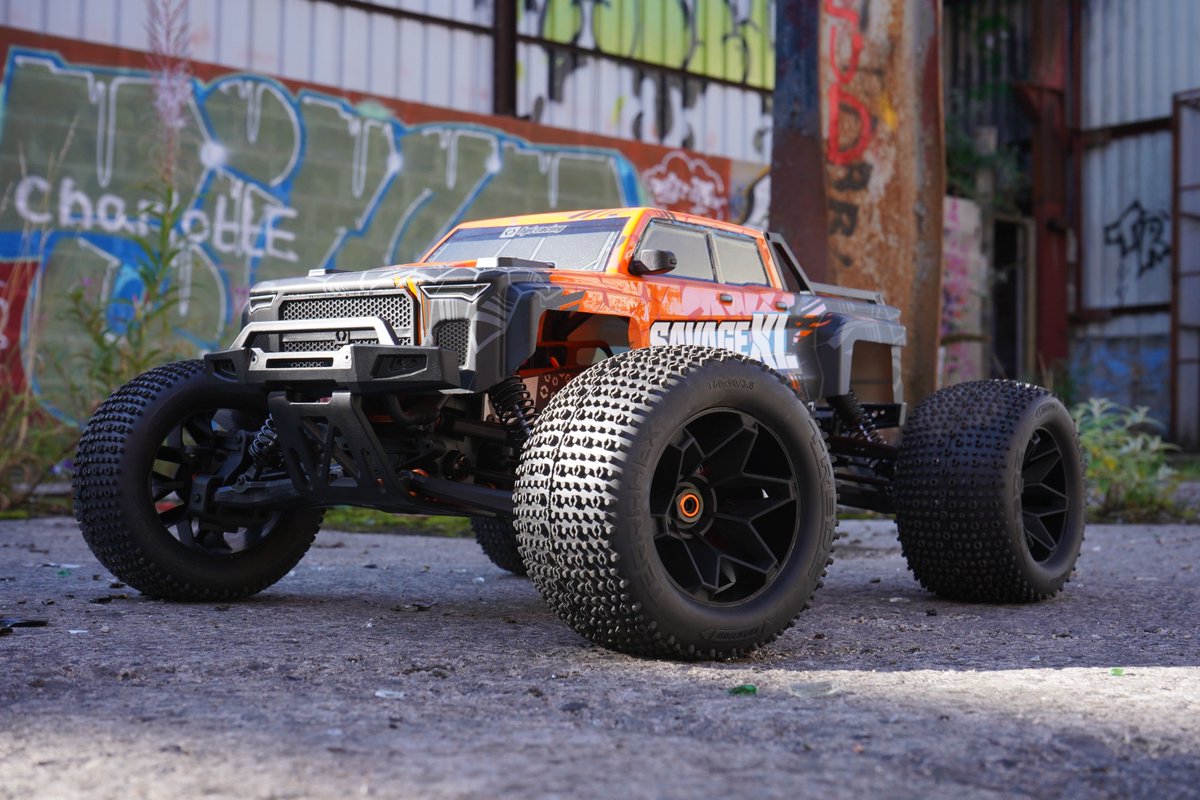 OfficialHPI's tweet photo. It's a savage XL kind of day today. What do you guys think? ๐ฅ
Let us know if you've been ripping the refresh blue or the classic orange ๐๏ธ
#rc #rccars #rcracing #monstertruck https://t.co/1Wad9CkQ7L