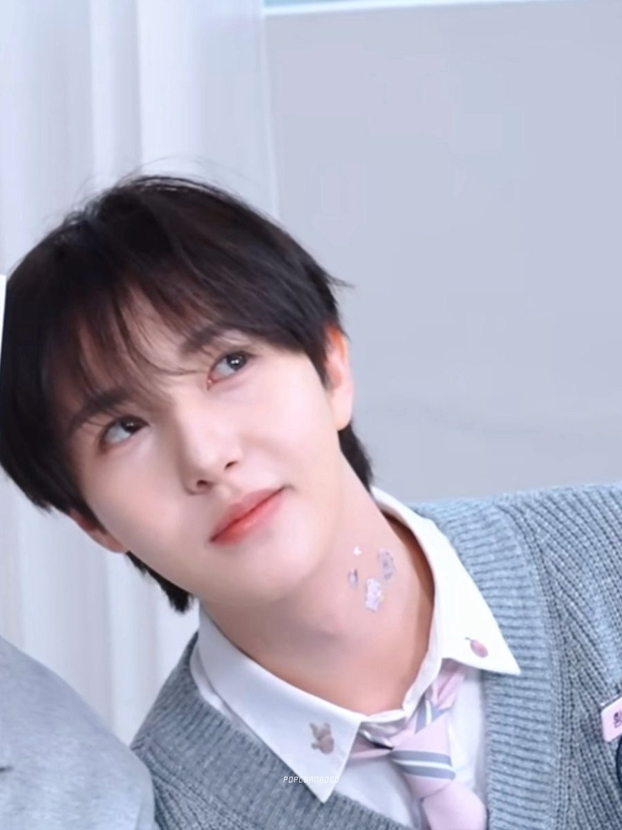 POPCORNBOBO323's tweet photo. 🎀🎐🪽🫧 ♡⸝⸝ ​​​ #RENJUN #런쥔 https://t.co/2P3HRawIvv
