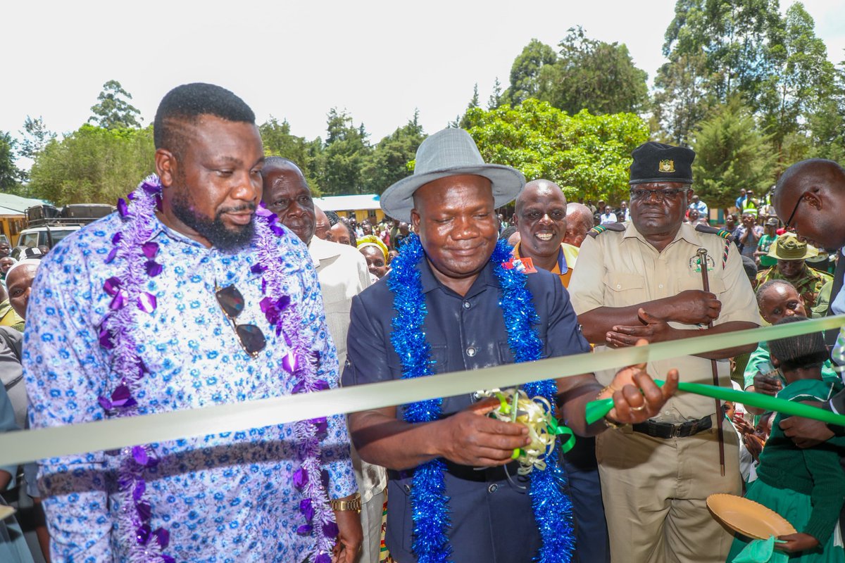 BarasaFernandes's tweet photo. We unveiled the new Tombo ECDE Centre in Manda-Shivanga Ward, Malava Sub-County, opening the facility's doors to our youngest learners. The facility features two classrooms, a kitchen, stores, an office, a water tank and sanitation facilities. It is one of our 62 ECDE centres delivered in the 6O wards. 

This is part of our wider development record, guided by the six pillars of our agenda that is focused on improving lives of the people of Kakamega County, across all sectors.