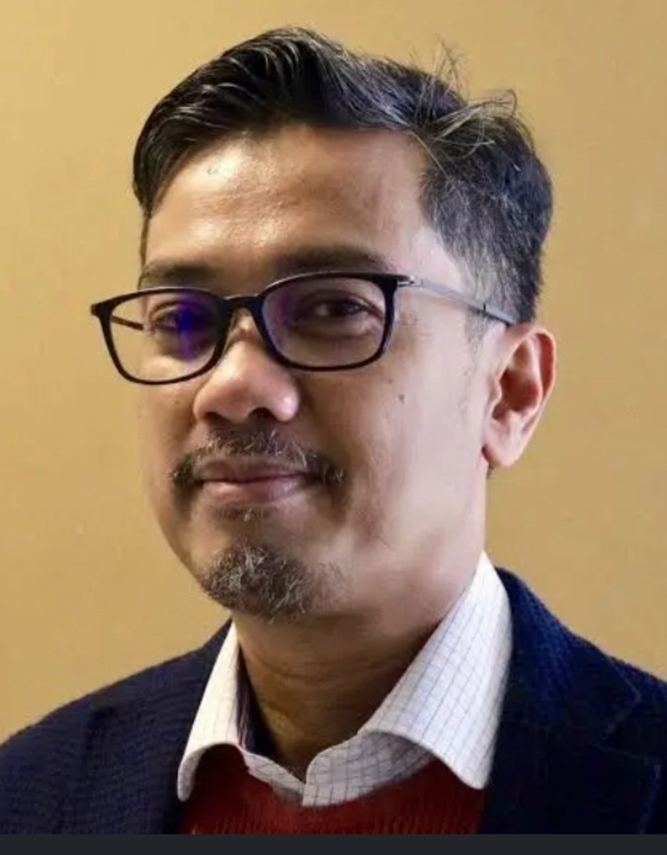 NenkMonica's tweet photo. Rakyat Bersuara @officialinews_ @AimanWitjaksono boleh dong undang Ina Liem @InaLiem dan Prof. Sukfikar Amir untuk membahas polemik tentang "Penyetaraan Ijazah" Gibran.

Nanti keduanya dipinta menjelaskan sesuai dg apa yg mereka pahami, bila ada ketidak setujuan diantara keduanya bisa langsung saling berdebat, agar permasalahan ini clear di tingkat medsos karena kalau perdebatan hukumnya sudah selesai final amd binding di tingkat MK.