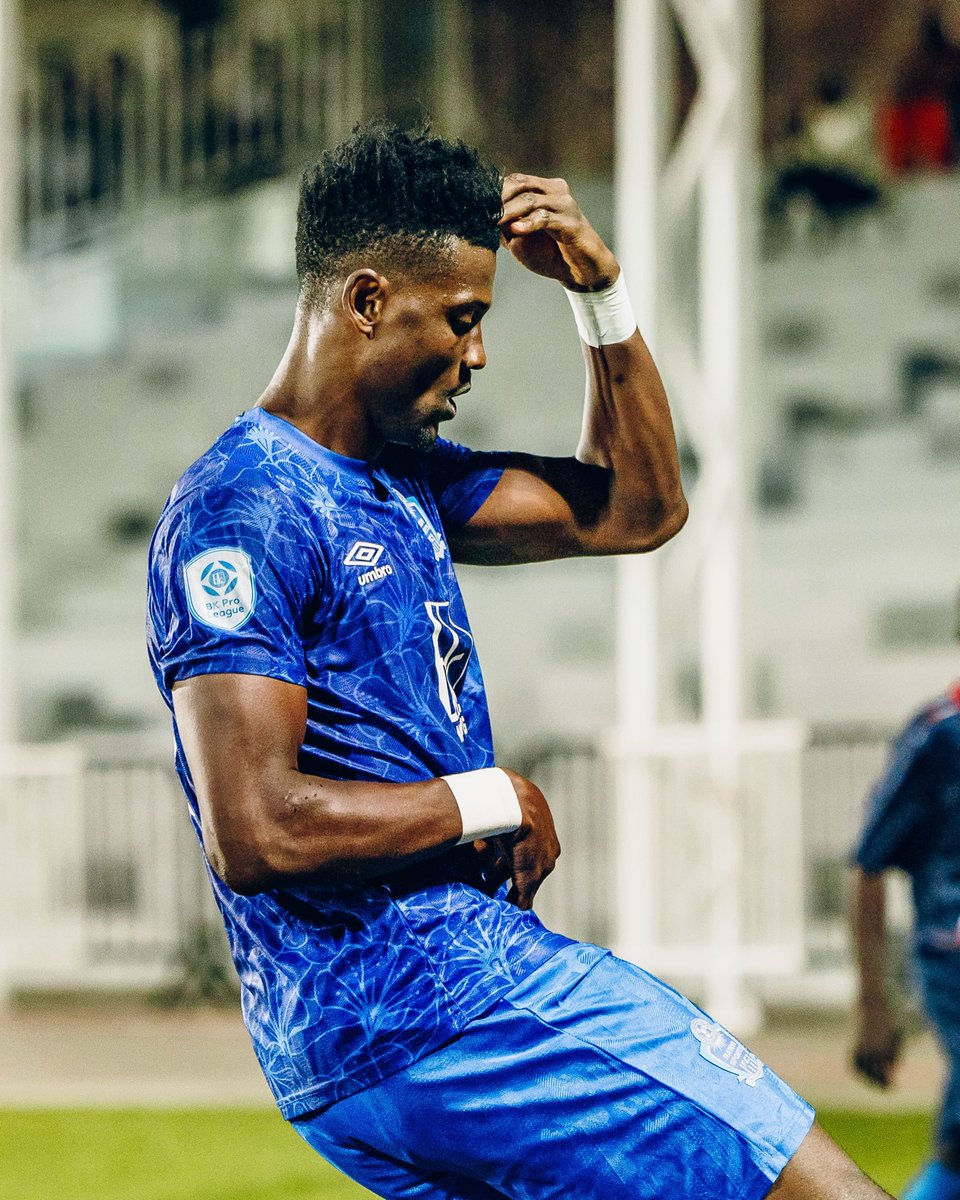 SamirSylva's tweet photo. #SportsFocus

Rayon Sports niyo yaciwe amande make(225 000 Frw) kubera amakarita abakinnyi bayo babonye muri shampiyona y'umwaka ushize, Bugesera FC yaciwe menshi: ibihumbi 560 FRW

Iyo umukinnyi ahawe ikarita y'umuhondo ikipe icibwa ibihumbi bitanu, umutuku ni 50 000FRW

#AfricanFootball