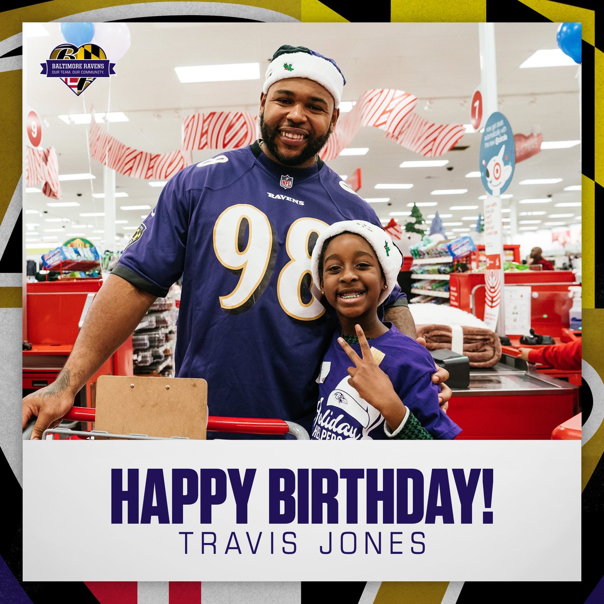 RavensCommunity's tweet photo. Happy birthday @bigtrav76 💜 https://t.co/v4x1BbiHbe