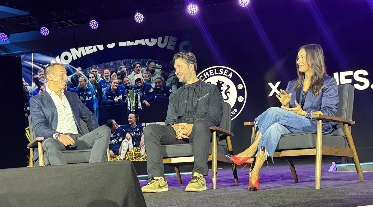 rtara's tweet photo. Today’s keynote has nothing to do with AI or IFS. A welcome break. Thanks @alexisohanian  @akimandhar #IFSUnleashed #gowomansports https://t.co/MQHVpKw76q