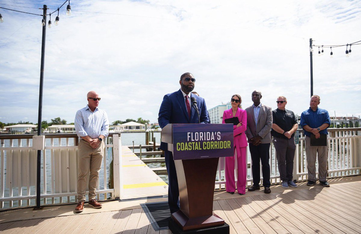 ByronDonalds's tweet photo. From our beaches to our waterways, Florida’s coastlines are part of who we are. They’re where families make memories, small businesses thrive, and communities come together.

I enjoyed spending time in Indian Shores with Congresswoman @realannapaulina, local leaders, and Tampa Bay Watch to discuss my Coastal Corridor plan.

Protecting Florida’s natural beauty and strengthening the communities that depend on it go hand in hand. That’s the Florida we’re working to preserve for generations to come.