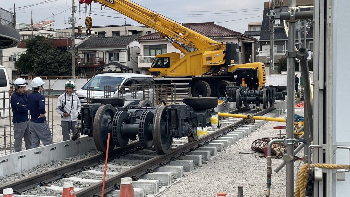 KD1d5's tweet photo. #おやすみトレイン
残念ながらスロネフE26-1(カシオペア)の
陸送は撮れませんが、PPJに展示される様子が
非常に楽しみです。 https://t.co/eNNbVIE3VW