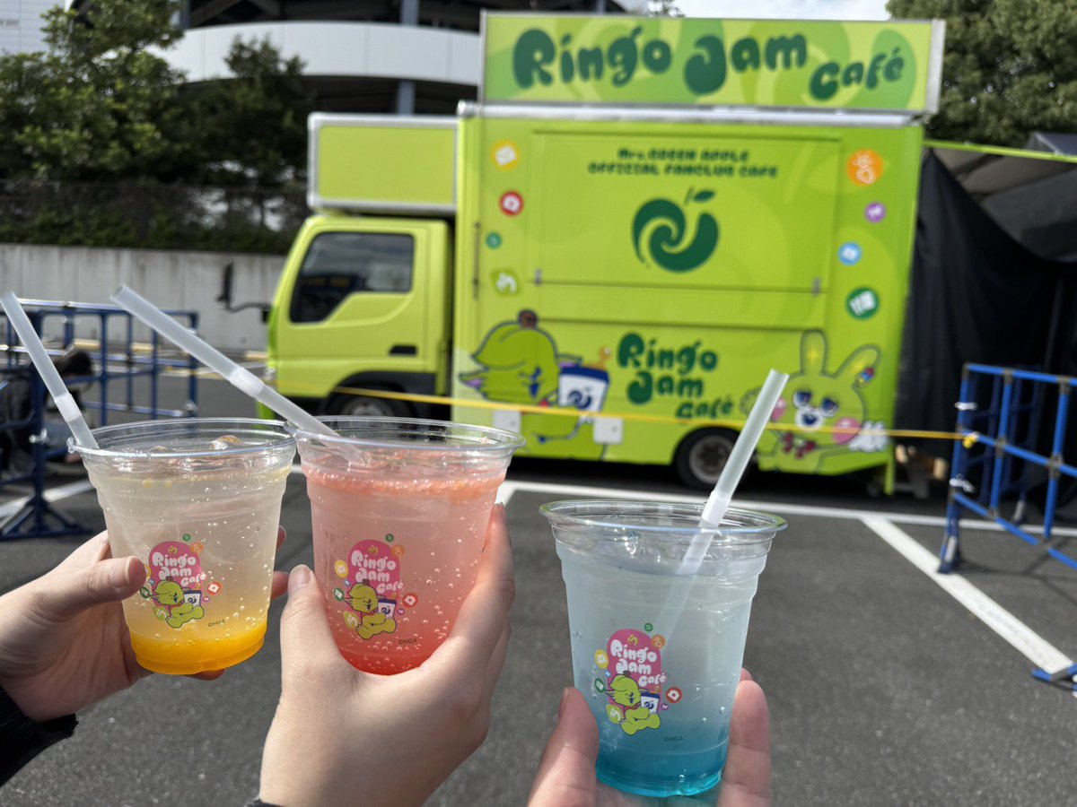 okappa_kappa7's tweet photo. 会場限定おT着てSHADOWS

#MrsGREENAPPLE 
#MGA_SHADOWS https://t.co/sw3qoAdp4n