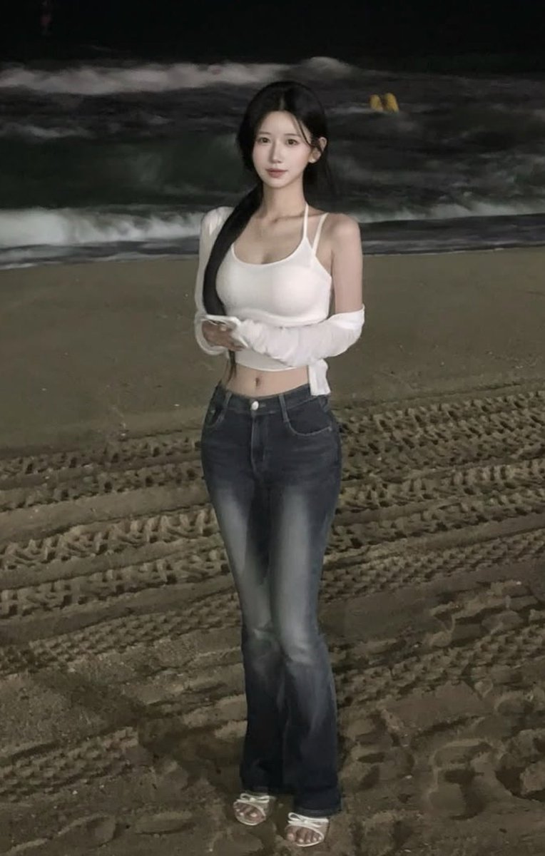 kyhat2's tweet photo. 김수민 https://t.co/aRXlvyrN1d